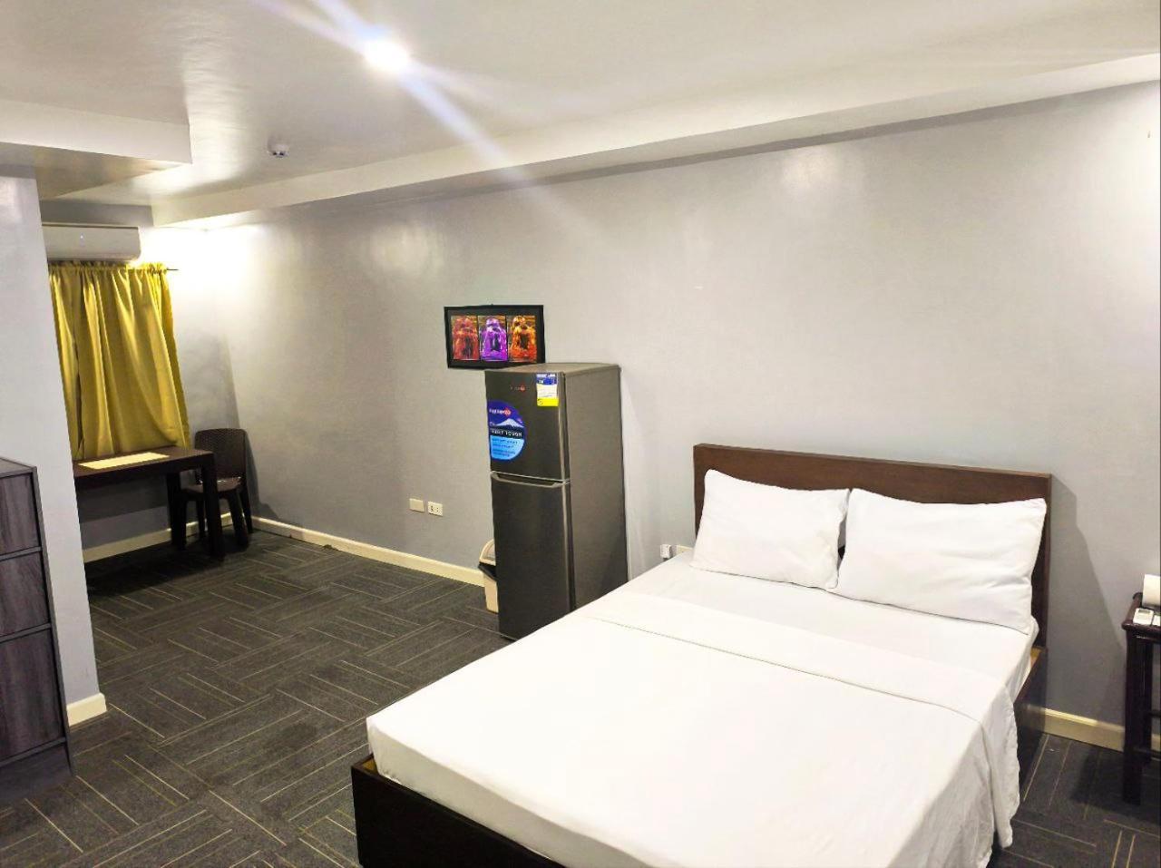 אנגלס Vincent Resort Hotel מראה חיצוני תמונה