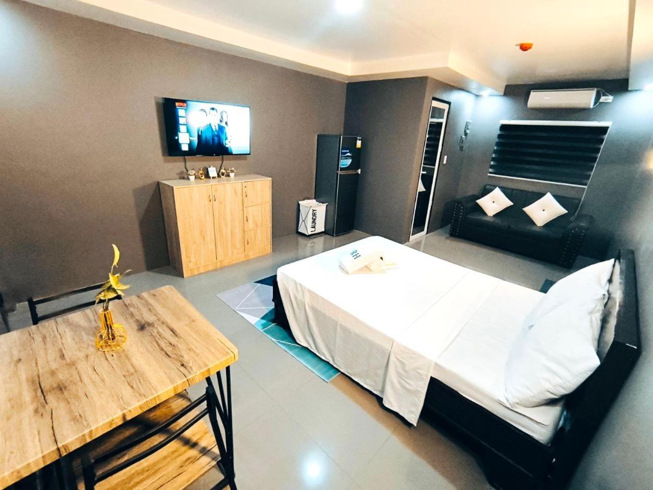 אנגלס Vincent Resort Hotel מראה חיצוני תמונה