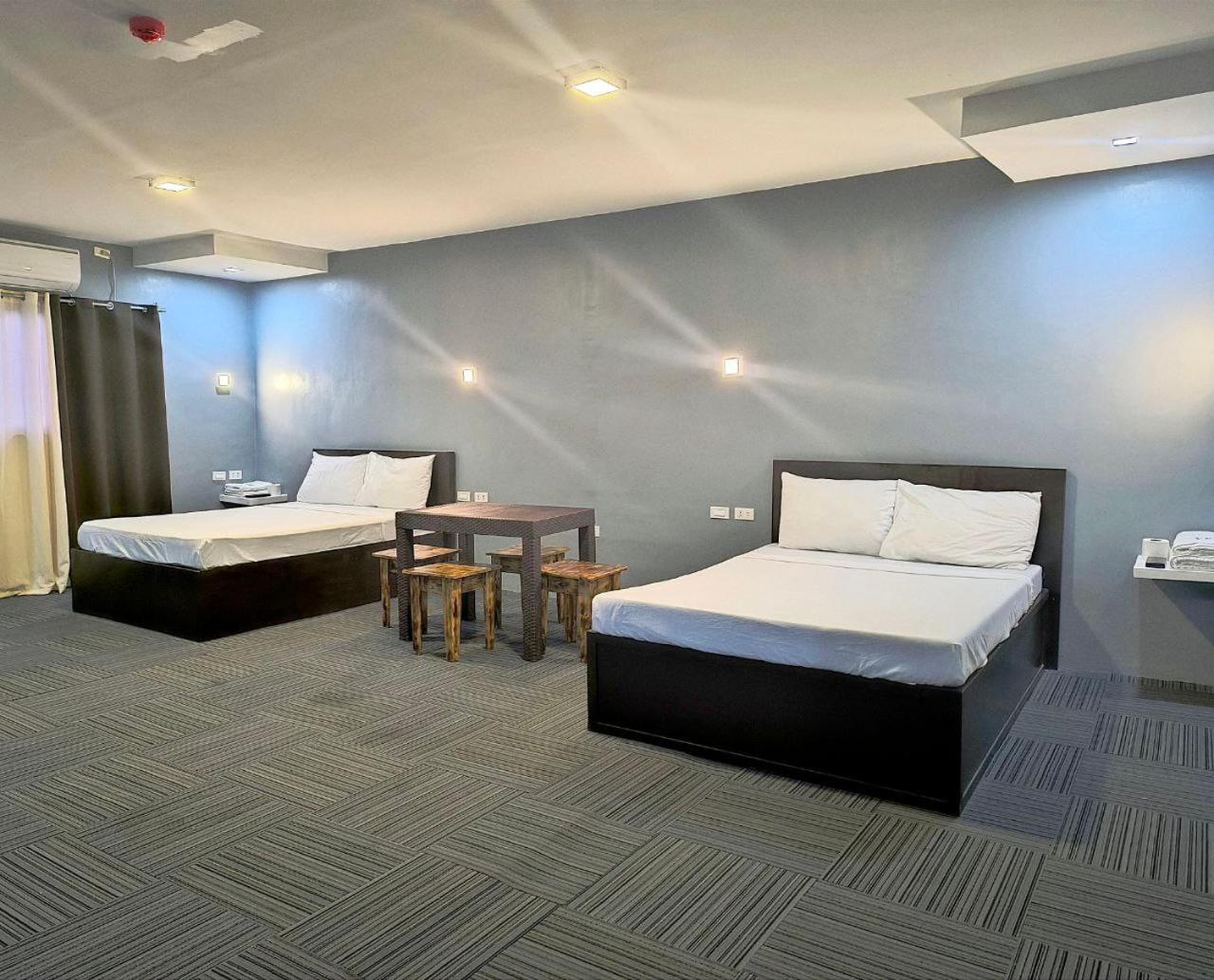 אנגלס Vincent Resort Hotel מראה חיצוני תמונה