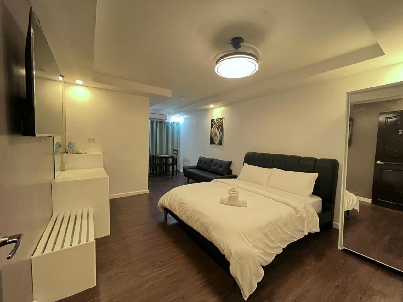 אנגלס Vincent Resort Hotel מראה חיצוני תמונה