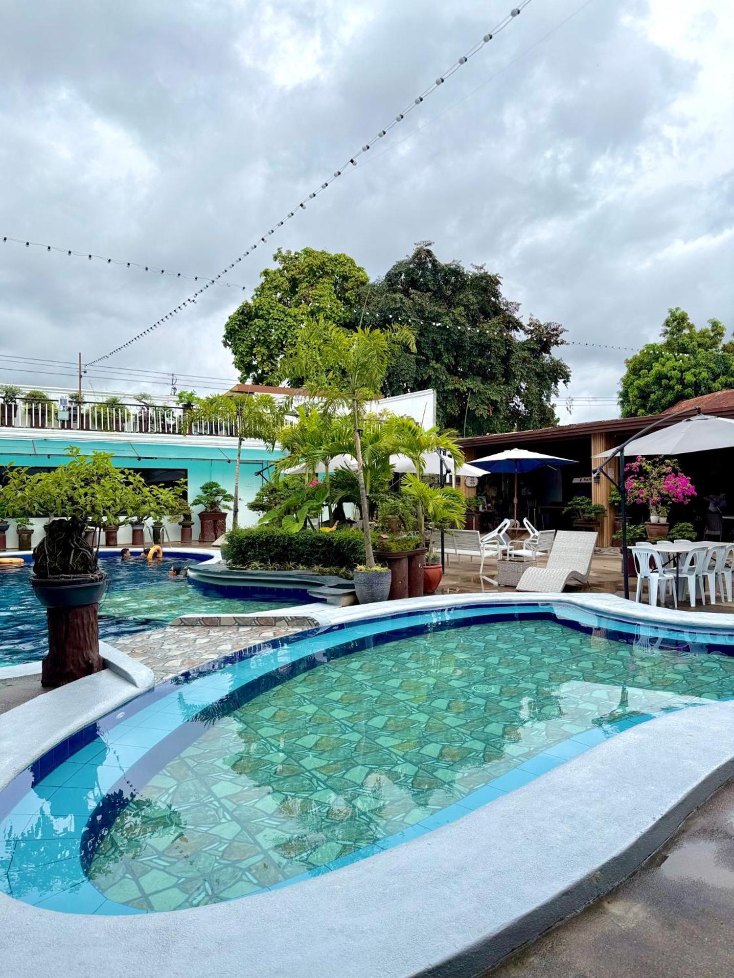אנגלס Vincent Resort Hotel מראה חיצוני תמונה